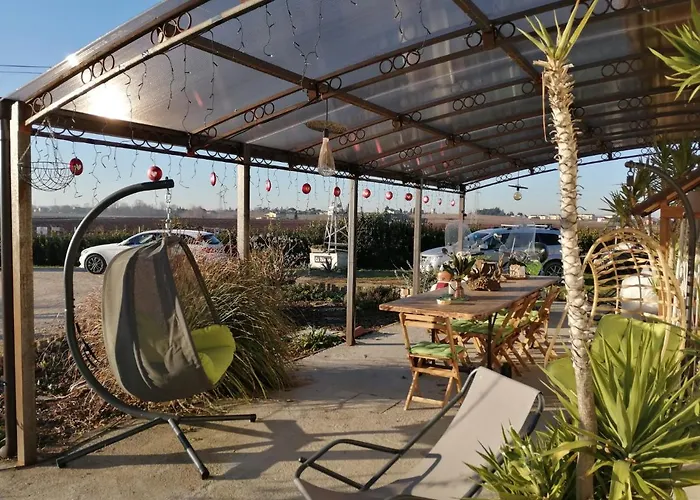 住宿加早餐酒店 Ca' Blanca 卡斯特努沃德加尔达
