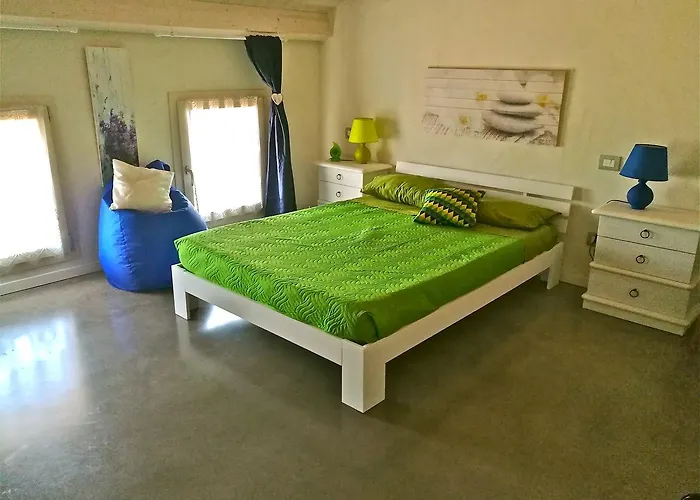 Ca' Blanca 4* Castelnuovo del Garda